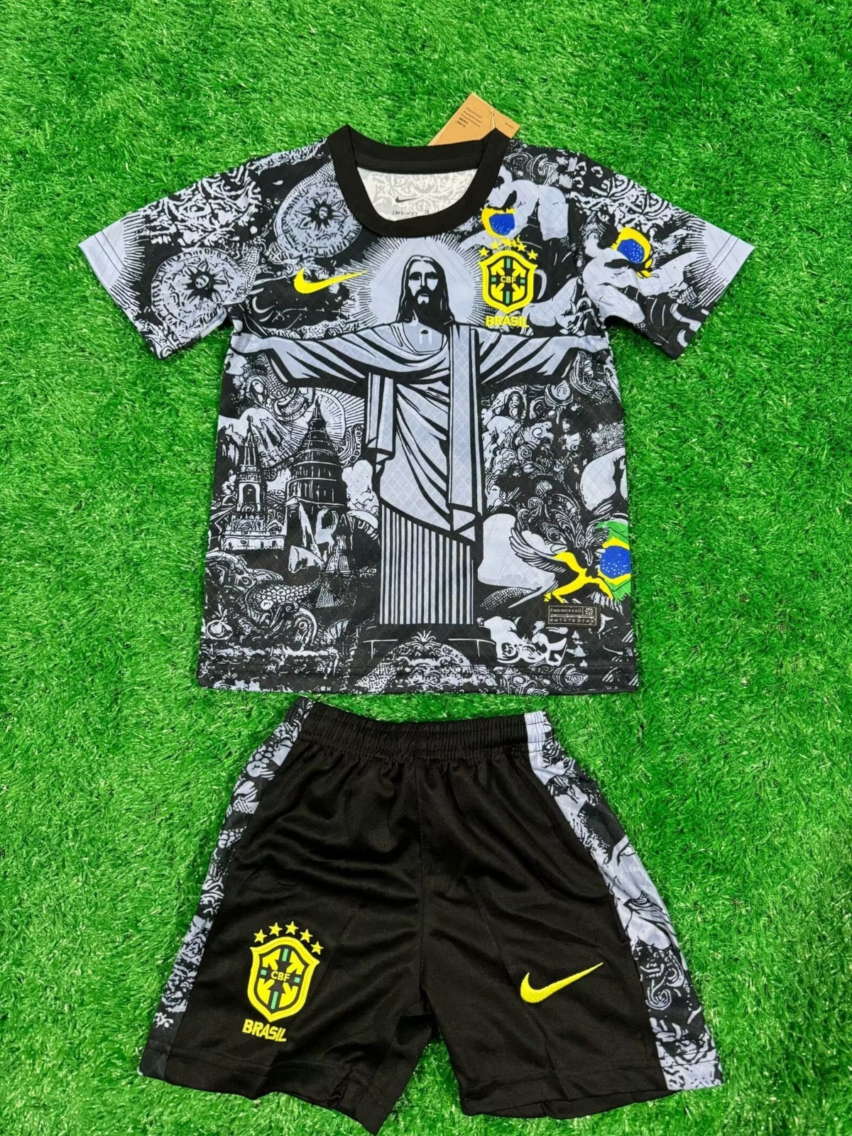 24/25 Ensemble Enfant Brésil Noir Spécial