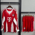 Ensemble 25/26 Bayern Munich Domicile Adult  Manches Longues