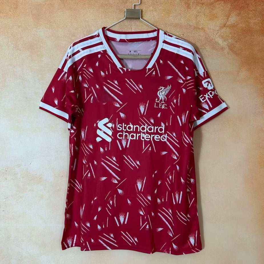Maillot 25/26 Liverpool Spécial red