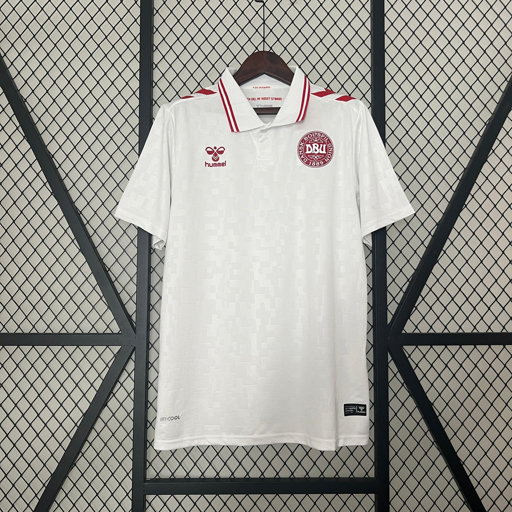 Maillot 2024 Danemark Extérieur