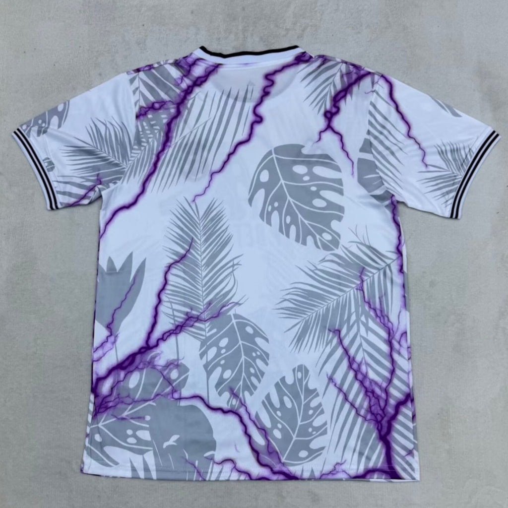 Maillot 25/26  Real Madrid  Spécial  violet style A