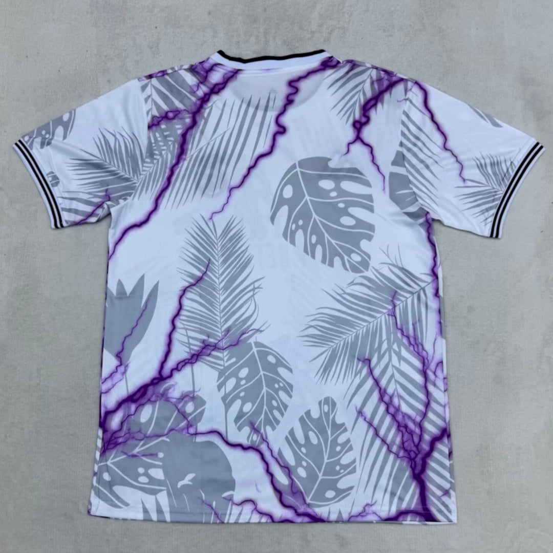 Maillot 25/26  Real Madrid  Spécial  violet style A