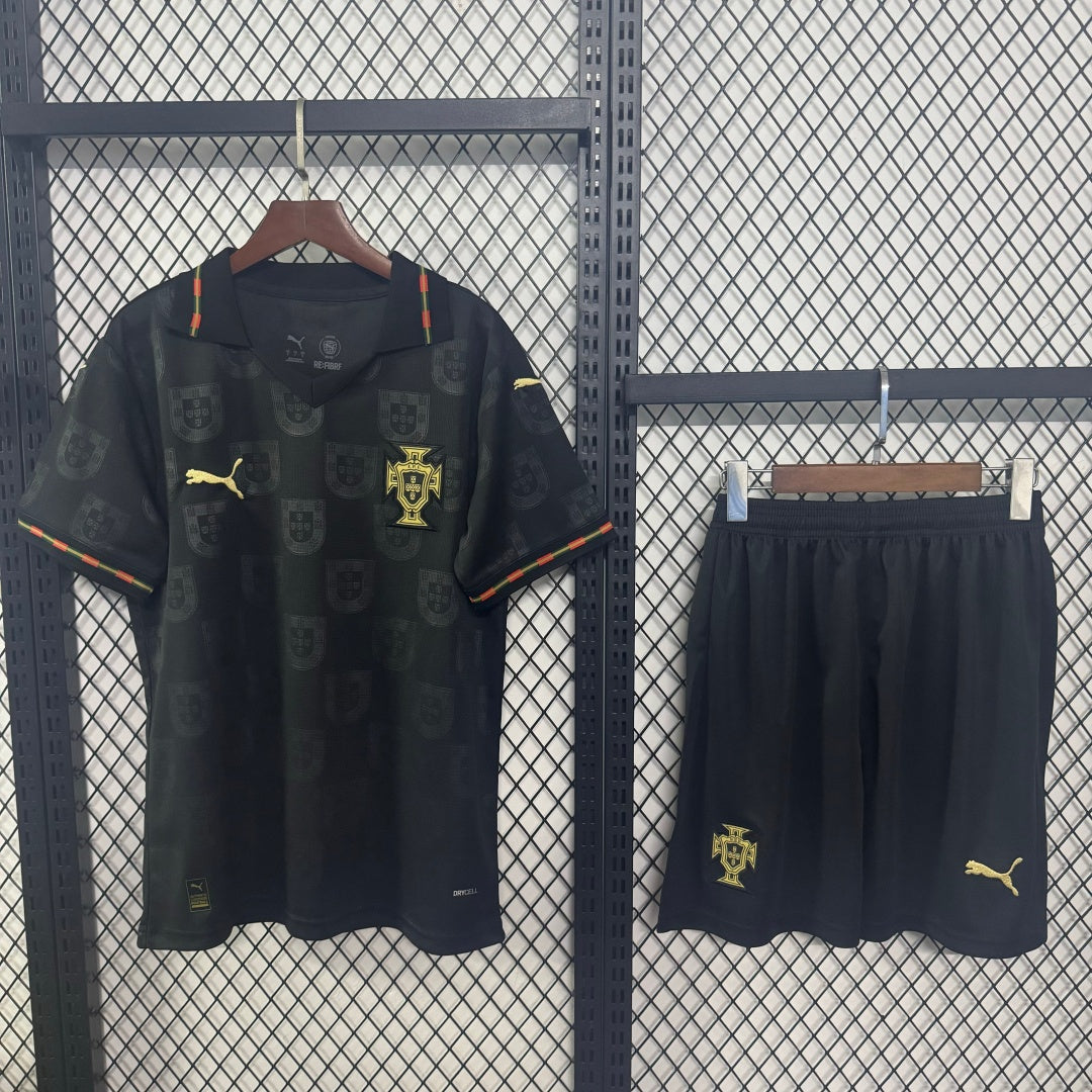 Ensemble 25/26  Portugal  Adult Spécial
