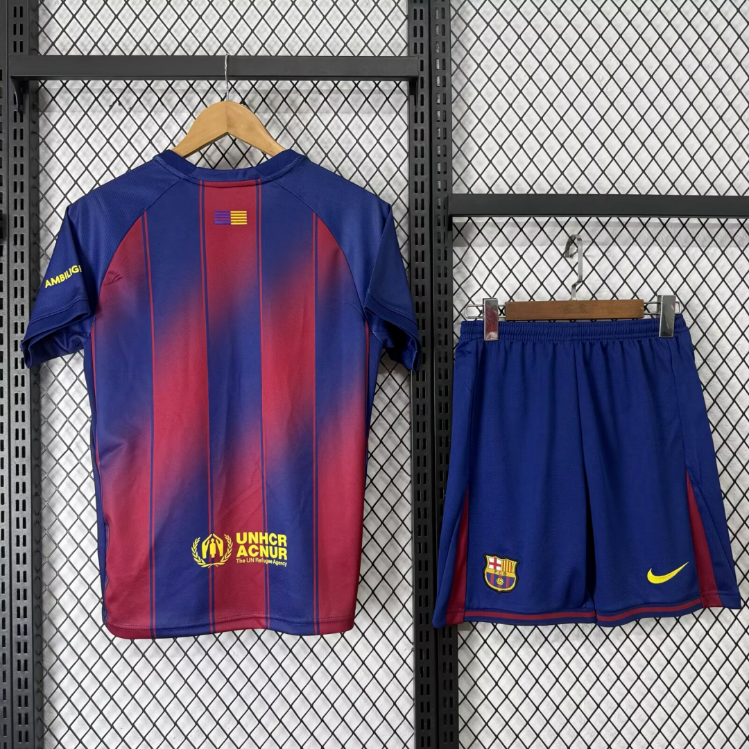 Ensemble 25/26 Barcelone Domicile Adult