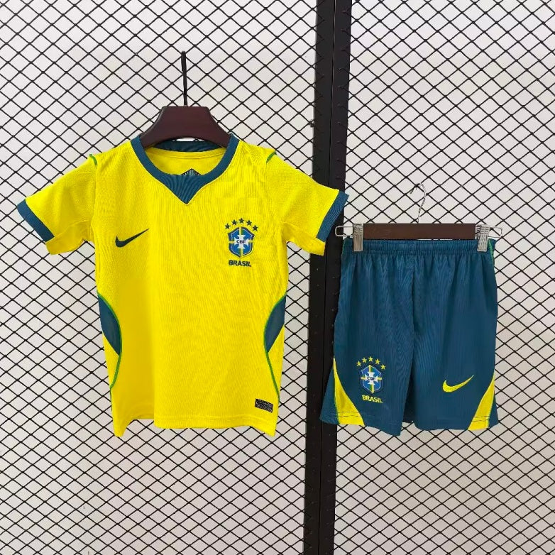 25/26 Ensemble Enfant  Brésil  Domicile
