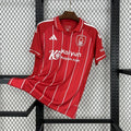 Maillot 25/26 Nottingham Forest Domicile